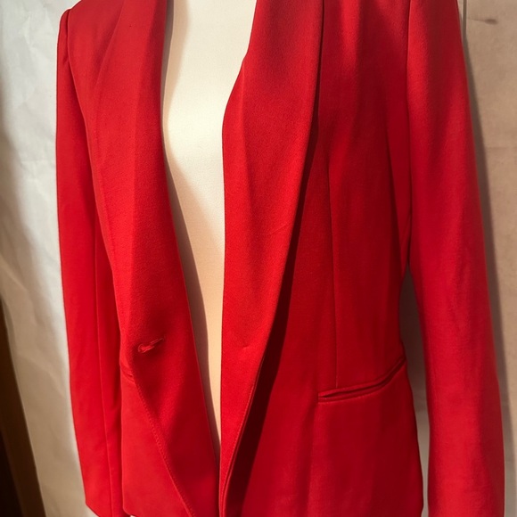 Tahari Bold Scarlet Blazer - Picture 11 of 12